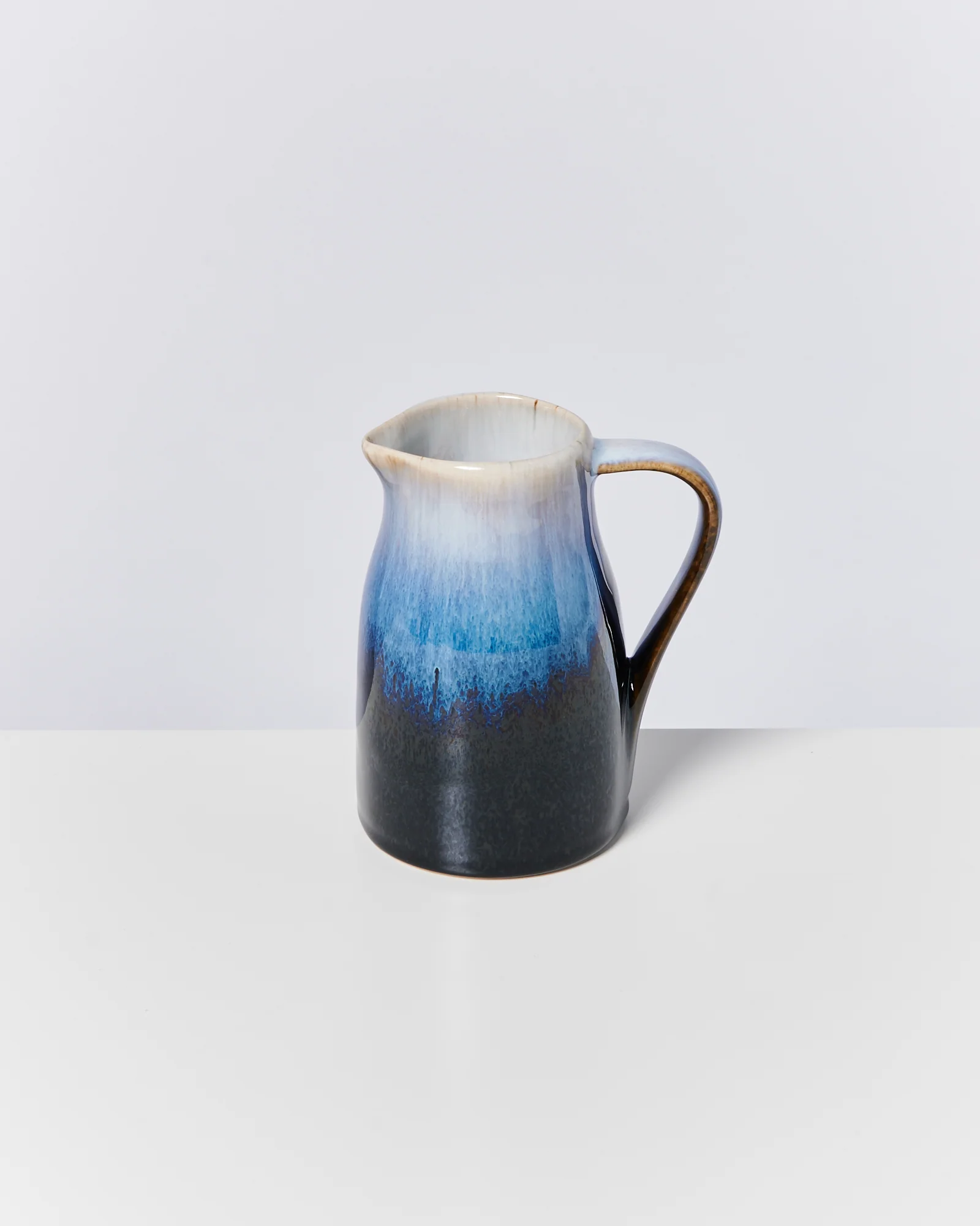 Alcachofra Milchkanne schwarzblau