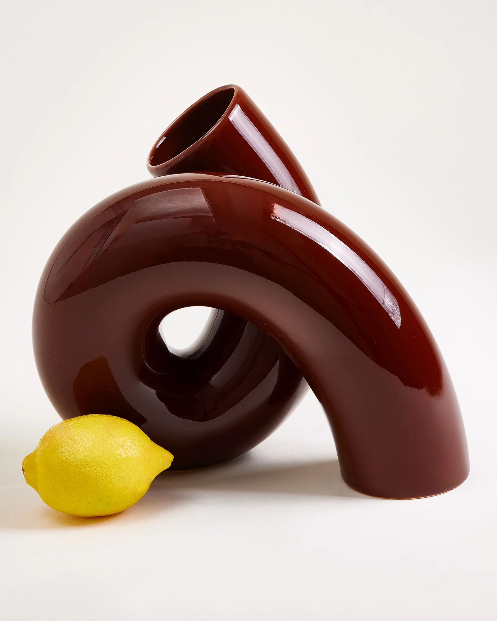 MaM x Ju Schnee Vase L burgund - Image 3