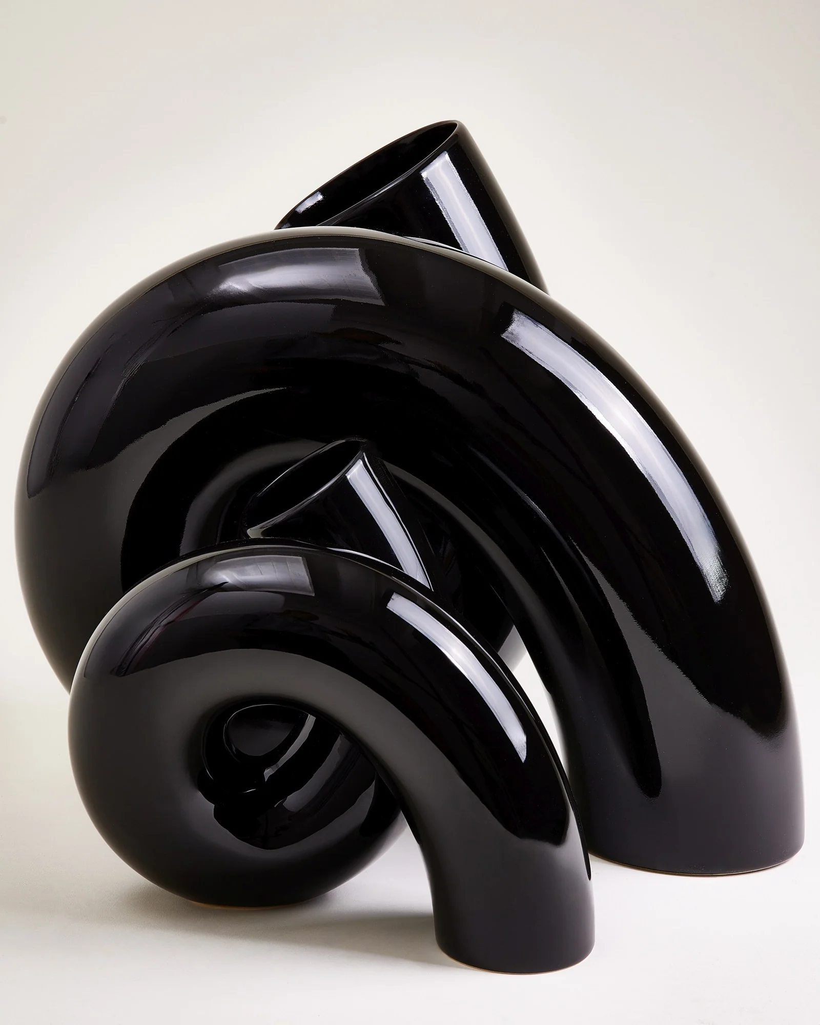 MaM x Ju Schnee Vase L schwarz - Image 6
