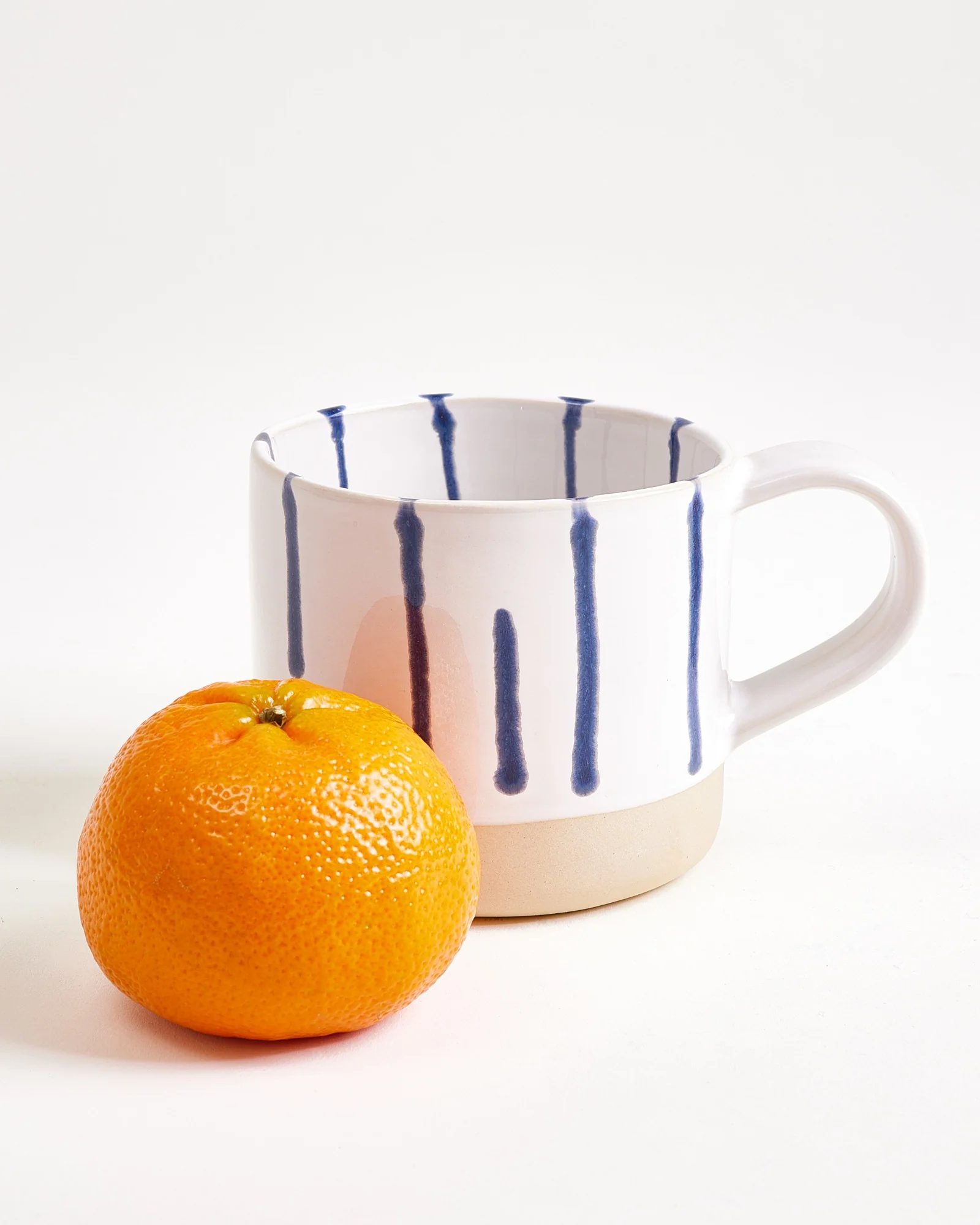 Nódoa Tasse groß gestreift weiß blau - Image 4