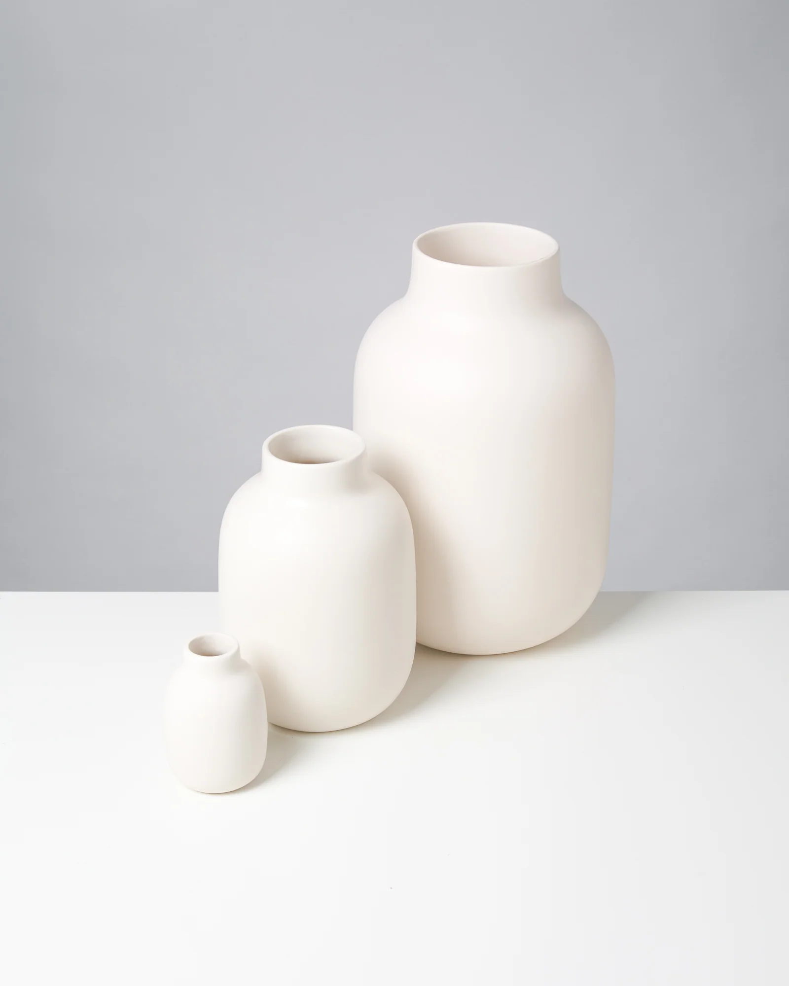 Nuno Vase S matt sand - Image 5
