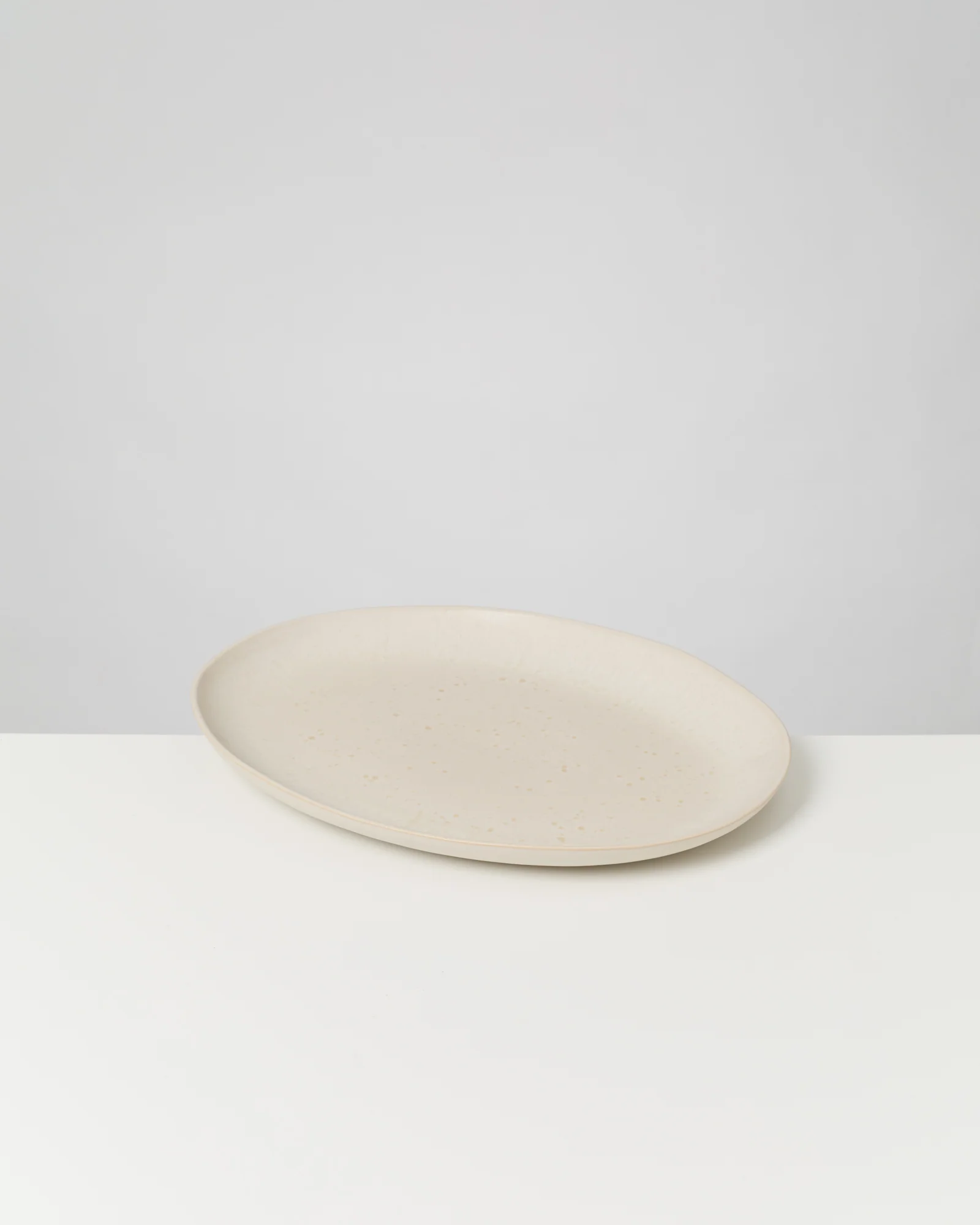 Sintra Servierplatte L oval sand - Image 3